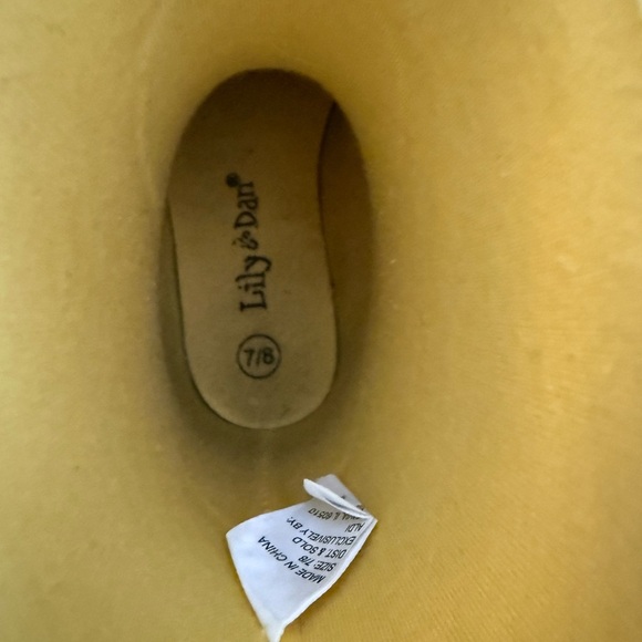 Cheerful Yellow and Green Floral Rain & Snow Boots - Picture 7 of 7